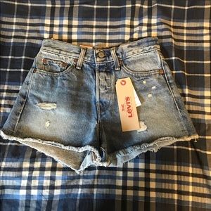Levi’s wedgie fit denim shorts